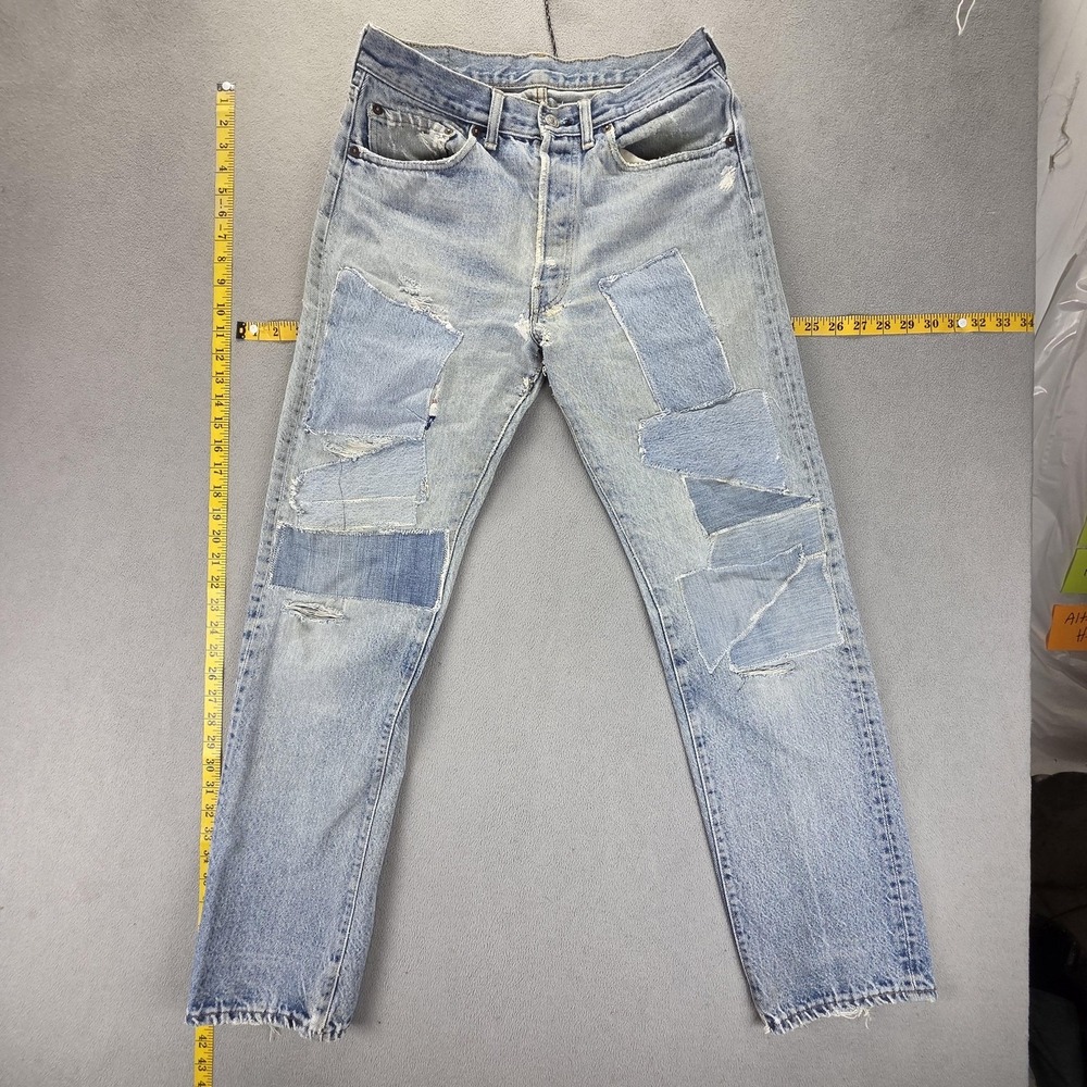 Vintage Levis Jeans Mens Blue Distressed Patchwork Repaired Fits 28x31
